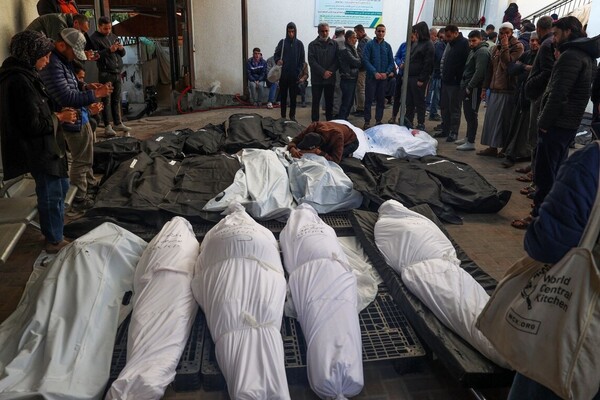 5 شهداء ومصابون من منتظري المساعدات في قطاع غزة